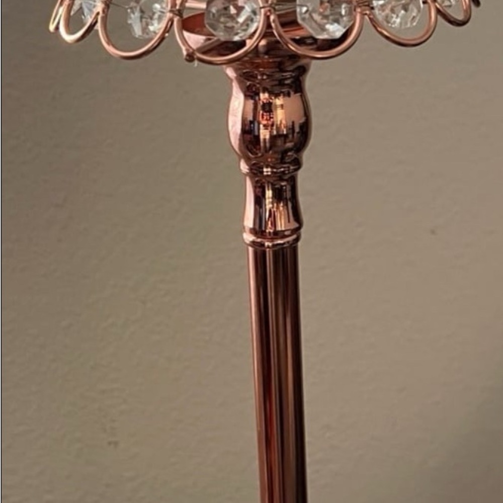 Elegant Rose Gold Crystal Table Lamp